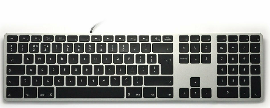 Refurbished  bedraad keyboard / toetsenbord met numeriek toetsenblok QWERTY Merk Matias